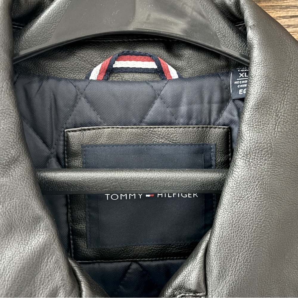 Tommy Hilfiger Black Leather Bomber Jacket - Picture 5 of 8